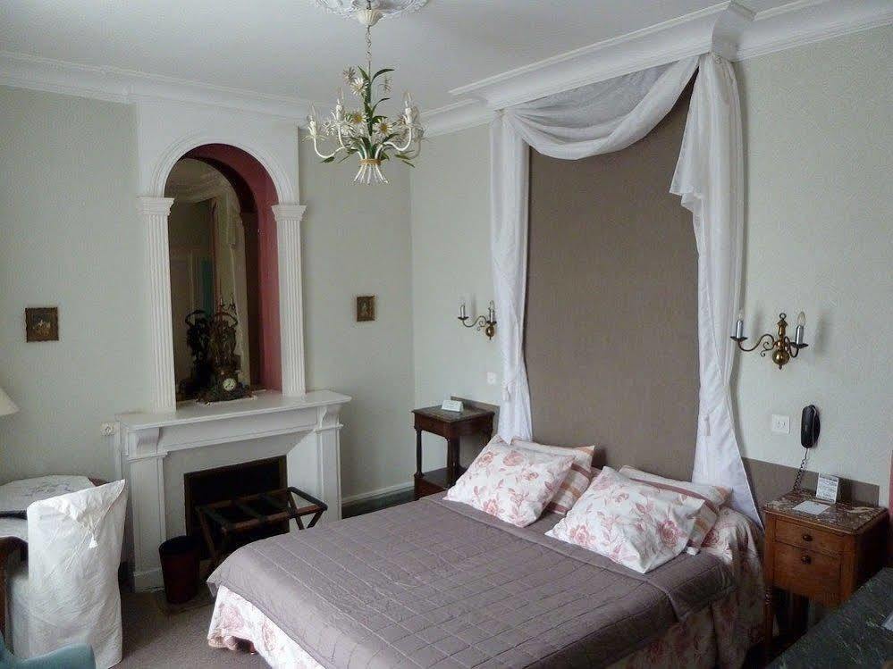 Manoir De La Roche Torin, The Originals Relais Hotel Courtils Luaran gambar